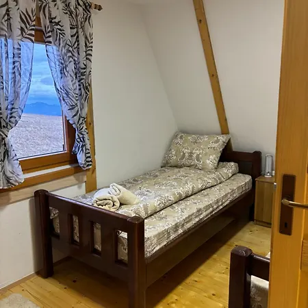 Topli Dom Golija Vikendica *